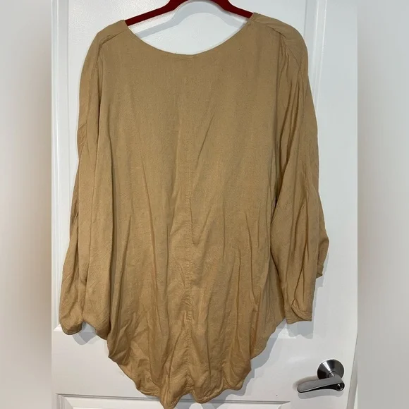 NWT. Free People Est What A Statement Tunic. Size XS. Oversized P2P 20” (fit M) - Picture 8 of 9